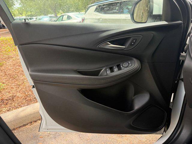 used 2025 Buick Encore GX car, priced at $19,990
