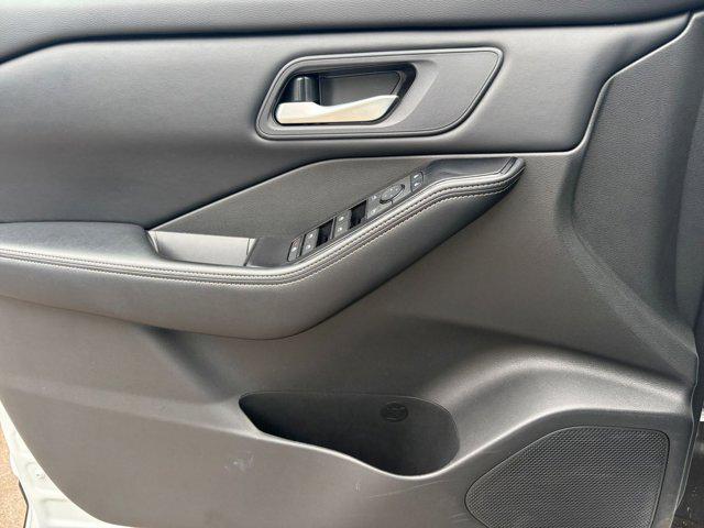 used 2025 Nissan Rogue car, priced at $21,921