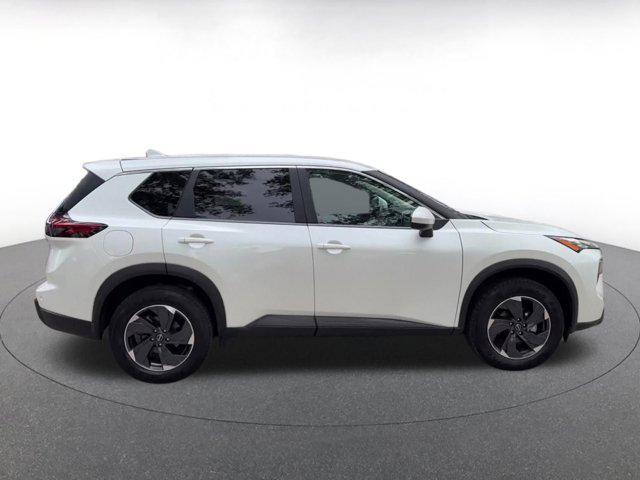 used 2025 Nissan Rogue car, priced at $21,921