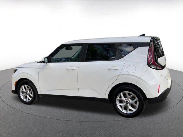 used 2025 Kia Soul car, priced at $17,499