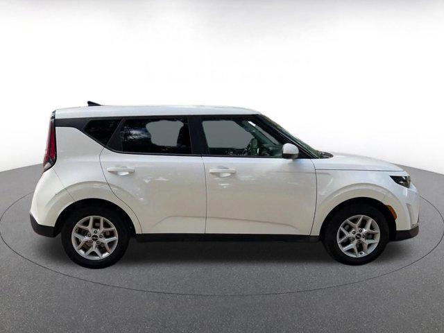 used 2025 Kia Soul car, priced at $17,499