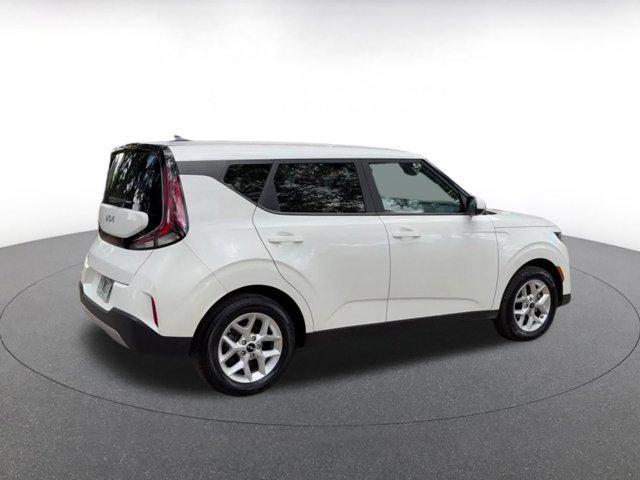 used 2025 Kia Soul car, priced at $17,499