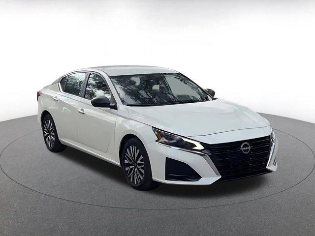 used 2025 Nissan Altima car, priced at $17,931