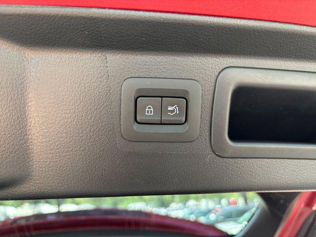 used 2025 Mazda CX-50 Hybrid car, priced at $31,598