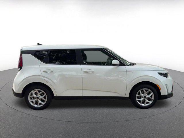 used 2025 Kia Soul car, priced at $16,349