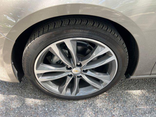 used 2024 Chevrolet Malibu car, priced at $18,101