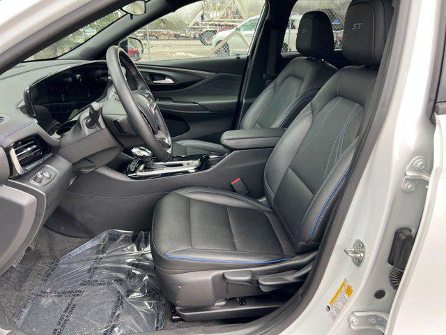 used 2025 Buick Envista car, priced at $25,898