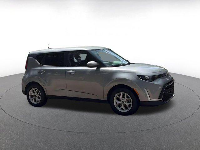 used 2025 Kia Soul car, priced at $17,238