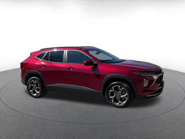used 2025 Chevrolet Trax car, priced at $19,298