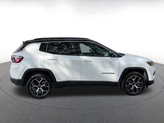 used 2025 Jeep Compass car, priced at $22,000