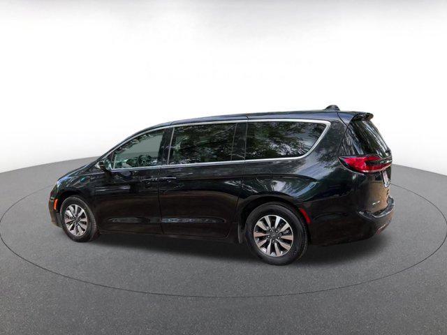 used 2023 Chrysler Pacifica Hybrid car, priced at $24,339