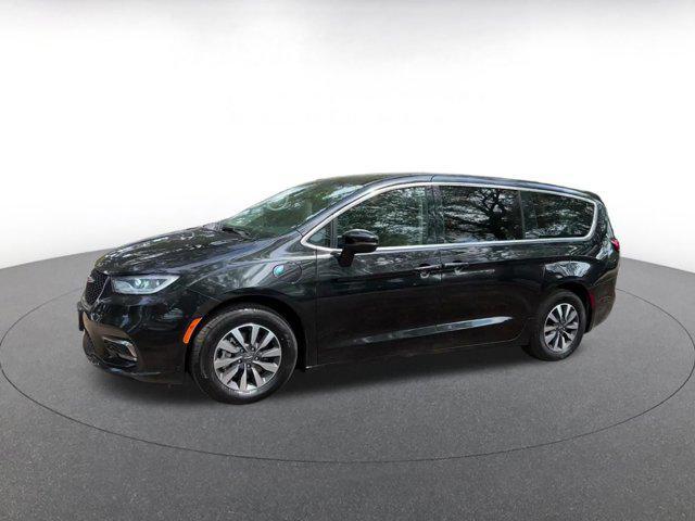 used 2023 Chrysler Pacifica Hybrid car, priced at $24,339