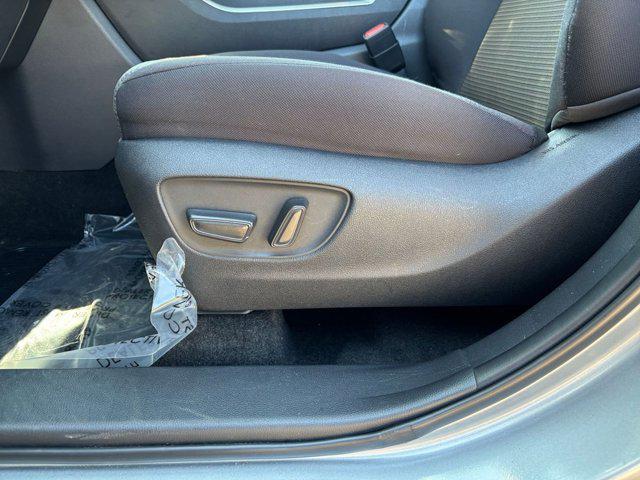 used 2025 Toyota Highlander car, priced at $35,499