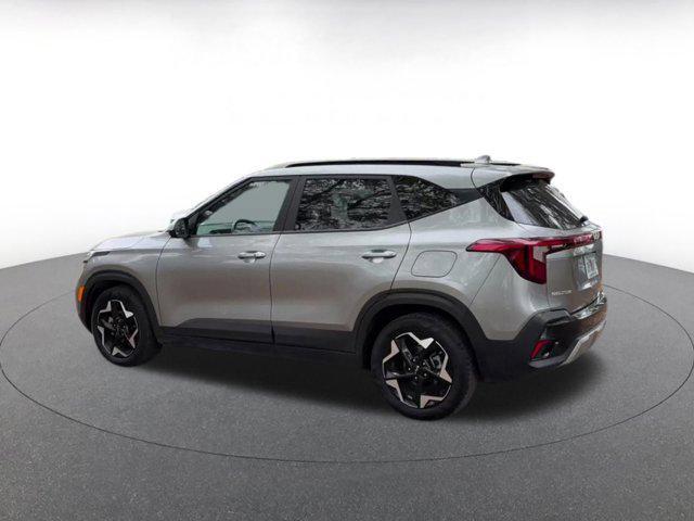 used 2025 Kia Seltos car, priced at $21,849
