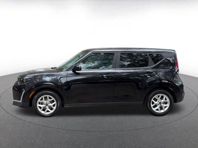 used 2025 Kia Soul car, priced at $17,398
