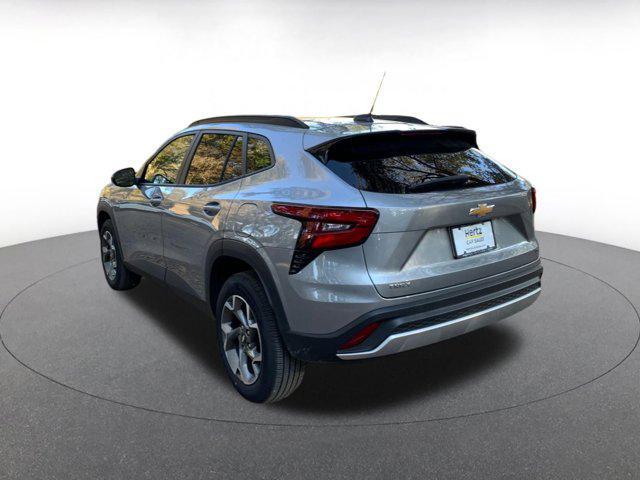 used 2025 Chevrolet Trax car, priced at $19,761