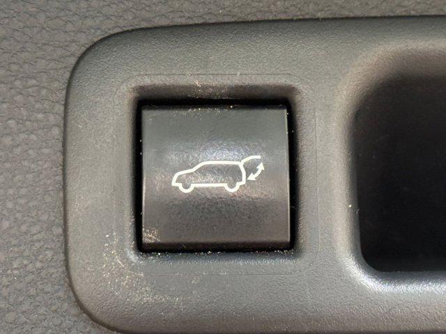 used 2024 Toyota Highlander car, priced at $38,499