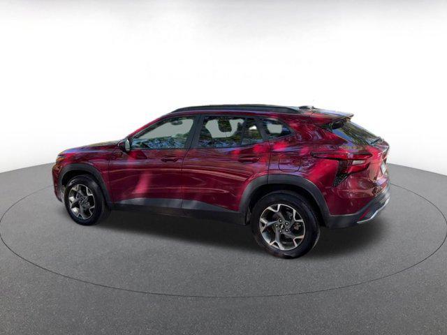 used 2025 Chevrolet Trax car, priced at $18,877