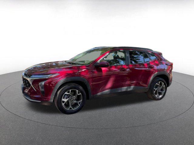 used 2025 Chevrolet Trax car, priced at $18,877
