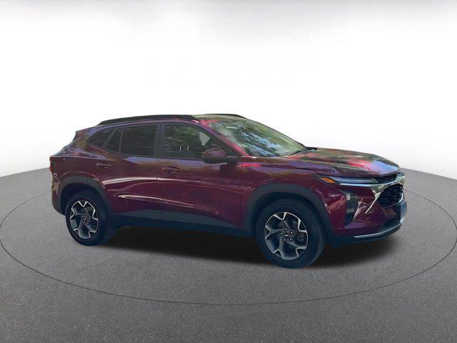 used 2025 Chevrolet Trax car, priced at $18,877