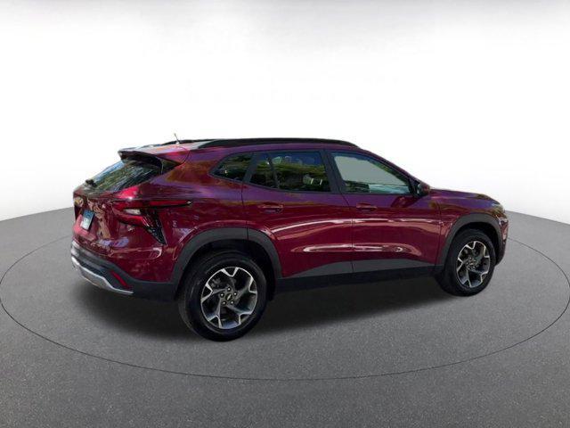 used 2025 Chevrolet Trax car, priced at $18,877