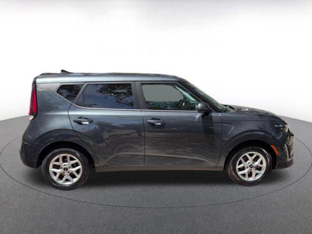 used 2025 Kia Soul car, priced at $16,298