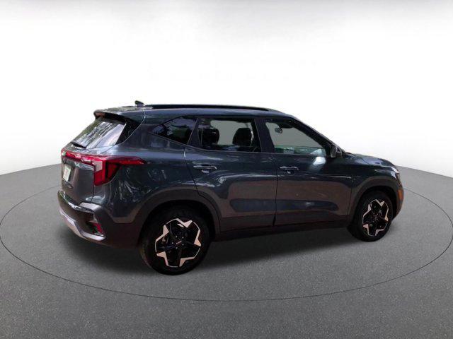 used 2025 Kia Seltos car, priced at $20,931