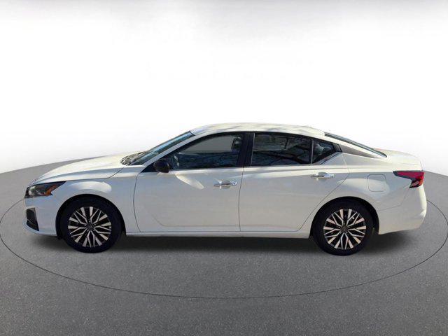 used 2025 Nissan Altima car, priced at $17,944