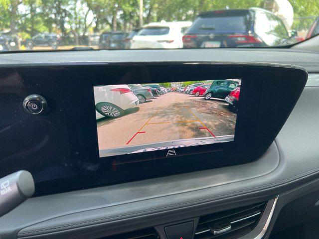 used 2025 Buick Encore GX car, priced at $20,499
