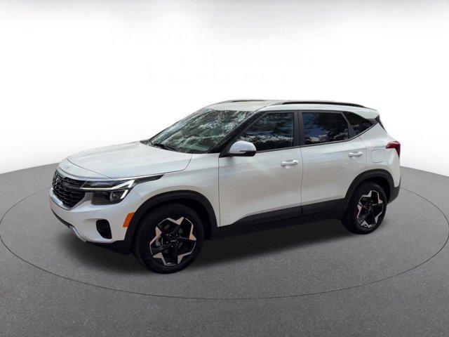 used 2025 Kia Seltos car, priced at $20,898