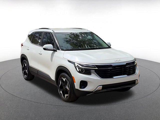 used 2025 Kia Seltos car, priced at $20,898