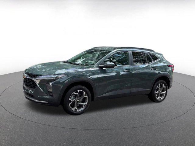 used 2025 Chevrolet Trax car, priced at $19,298