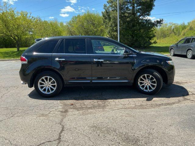 used 2013 Lincoln MKX car, priced at $2,997