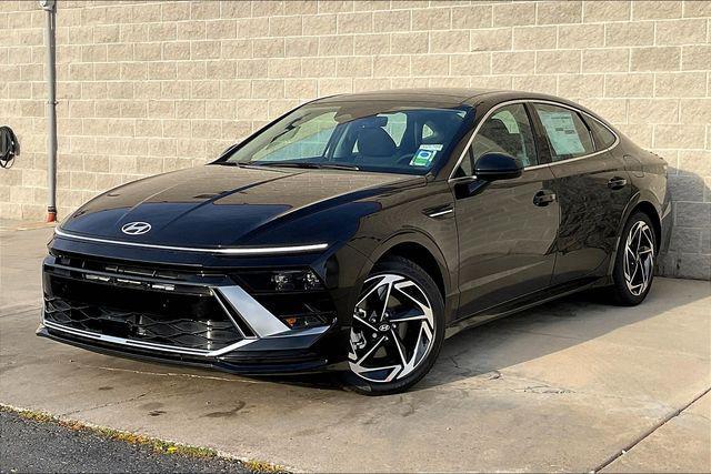 new 2025 Hyundai Sonata car, priced at $28,465