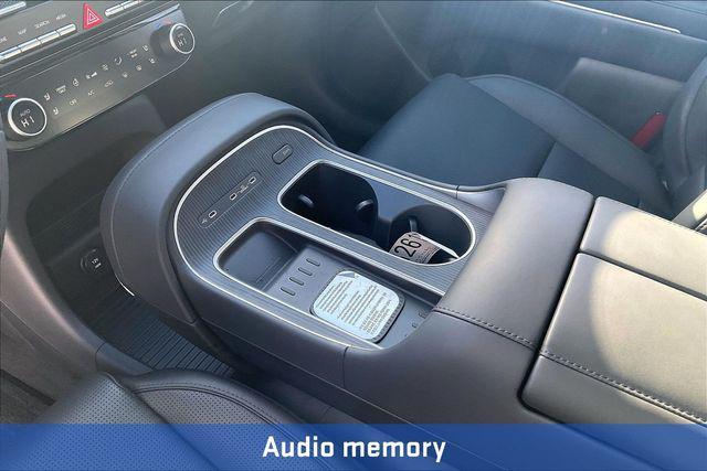 new 2026 Hyundai Palisade Hybrid car, priced at $60,727