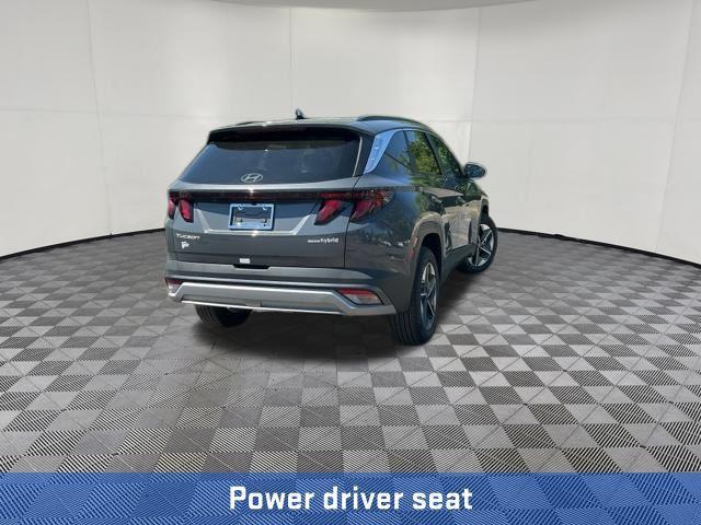 new 2026 Hyundai TUCSON Hybrid car, priced at $33,050