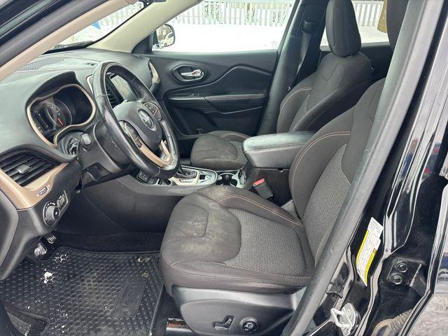 used 2017 Jeep Cherokee car, priced at $11,567