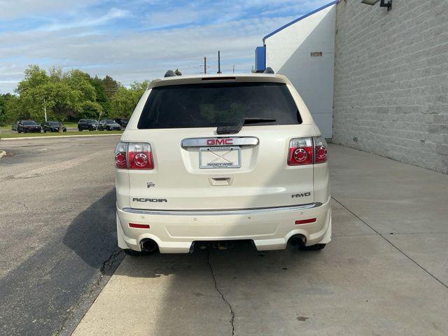 used 2011 GMC Acadia car, priced at $5,995