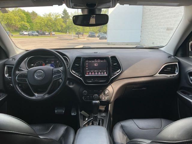 used 2019 Jeep Cherokee car, priced at $16,495