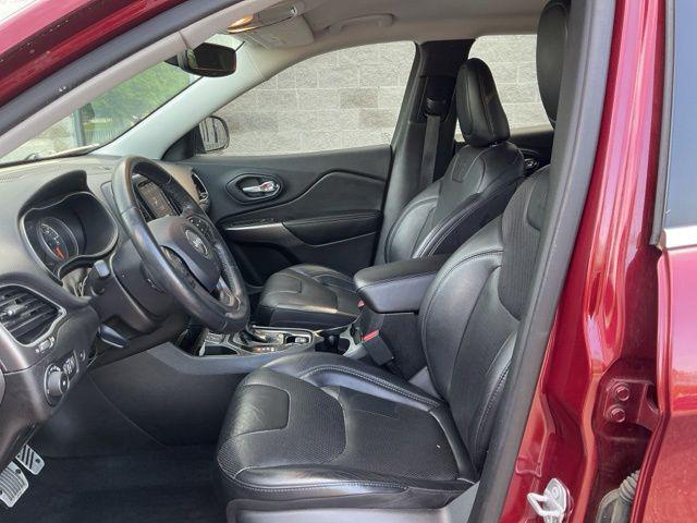 used 2019 Jeep Cherokee car, priced at $16,495