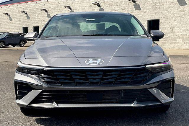 new 2025 Hyundai ELANTRA HEV car, priced at $27,794