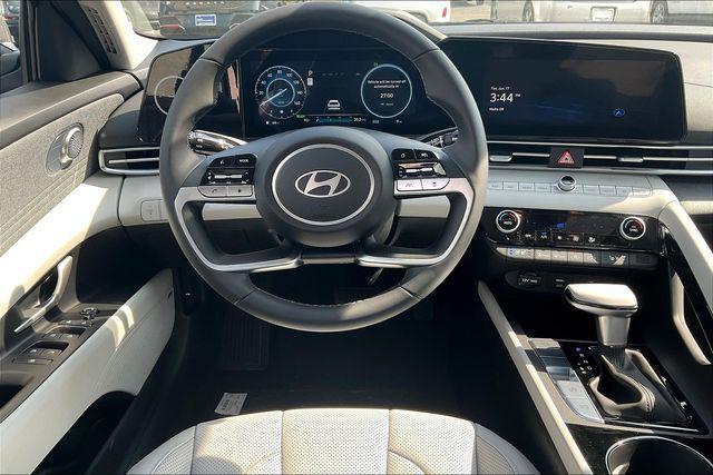new 2025 Hyundai ELANTRA HEV car, priced at $27,794