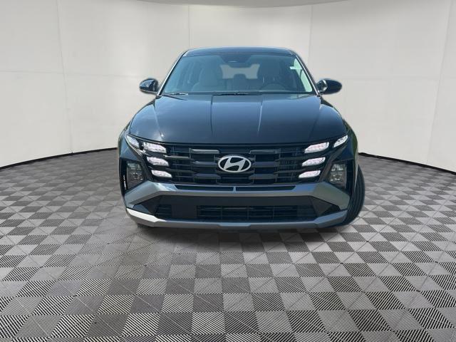 new 2026 Hyundai TUCSON Hybrid car, priced at $32,350