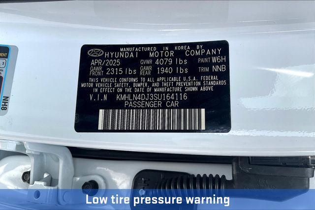 new 2025 Hyundai ELANTRA HEV car, priced at $27,174