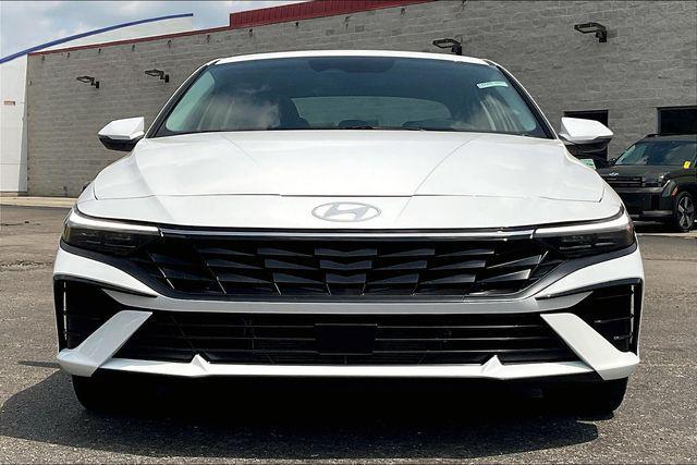 new 2025 Hyundai ELANTRA HEV car, priced at $27,674