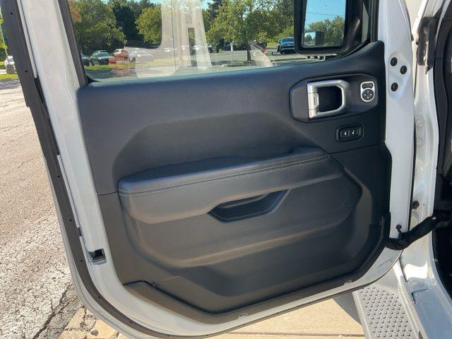 used 2019 Jeep Wrangler Unlimited car, priced at $25,495