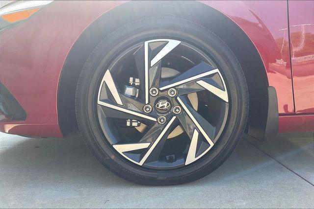 new 2025 Hyundai ELANTRA HEV car, priced at $28,011