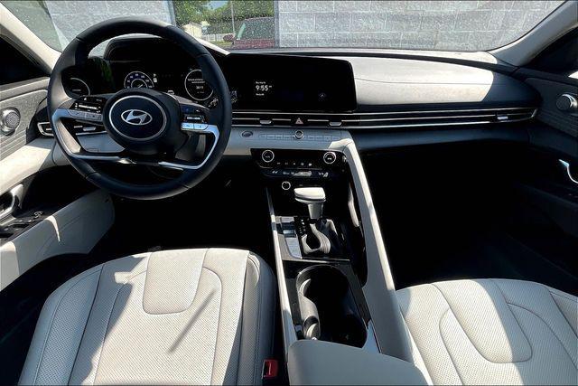 new 2025 Hyundai ELANTRA HEV car, priced at $28,011