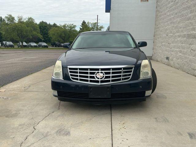 used 2009 Cadillac DTS car, priced at $1,750