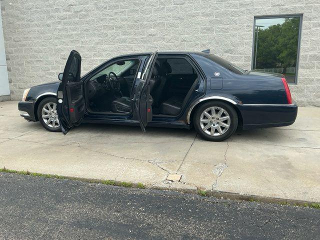 used 2009 Cadillac DTS car, priced at $1,750